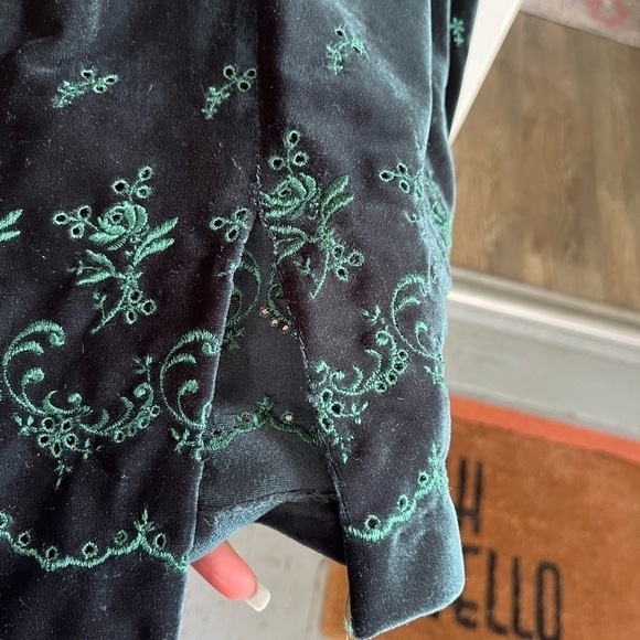 Women’s Vintage Emerald Green Velvet Dress Size 12 Made in USA - Picture 9 of 12
